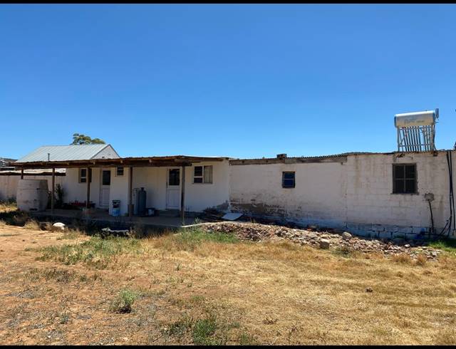 820HA FARM FOR SALE IN LADISMITH RURAL